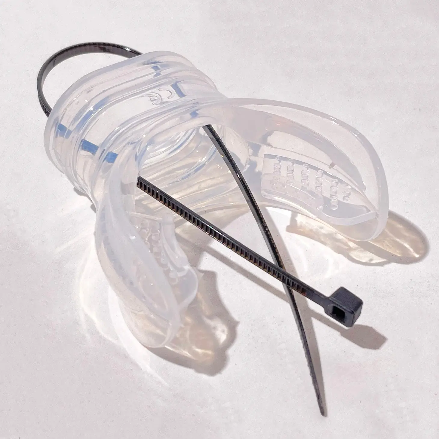 <p>Optimize your gear with the <strong>Silicone Mouthpiece</strong> for <strong>Competition and Junior snorkels</strong>. Compatible with <strong>25mm and 20mm diameters</strong>, it offers a <strong>high-quality, ergonomic fit</strong> for elite <strong>finswimming performance</strong>.</p>